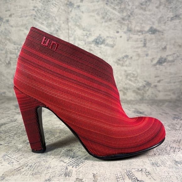 United Nude Fold Printed Neoprene red tones Booties